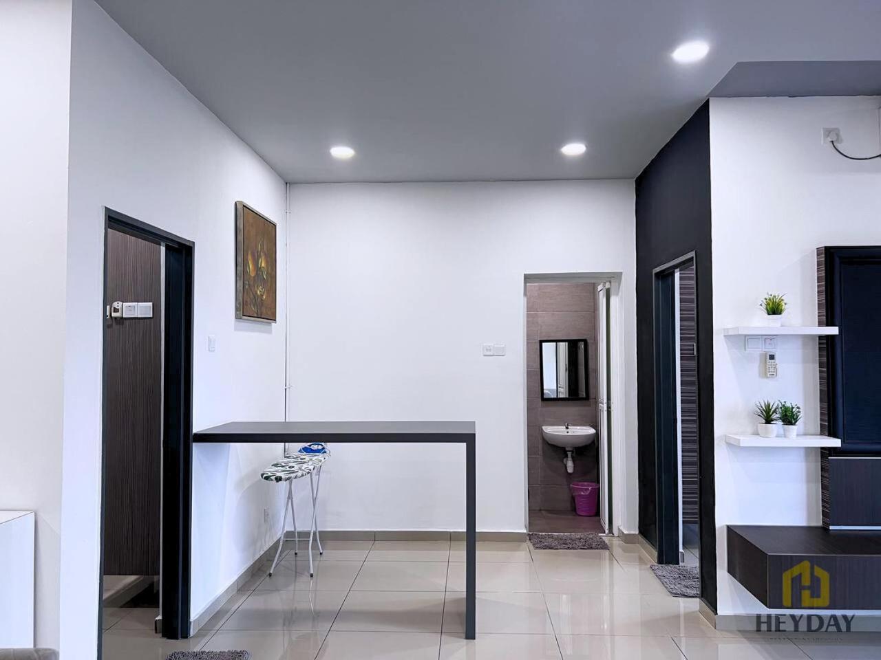 Seaview Homestay Masai By Heyday 外观 照片